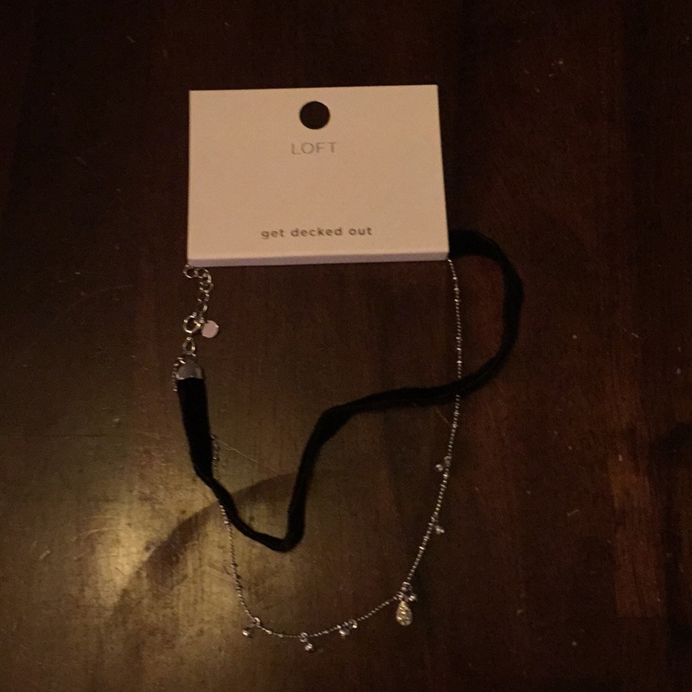 Loft black velvet choker